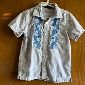 Baby Gap cool embroidered shirt, 5T